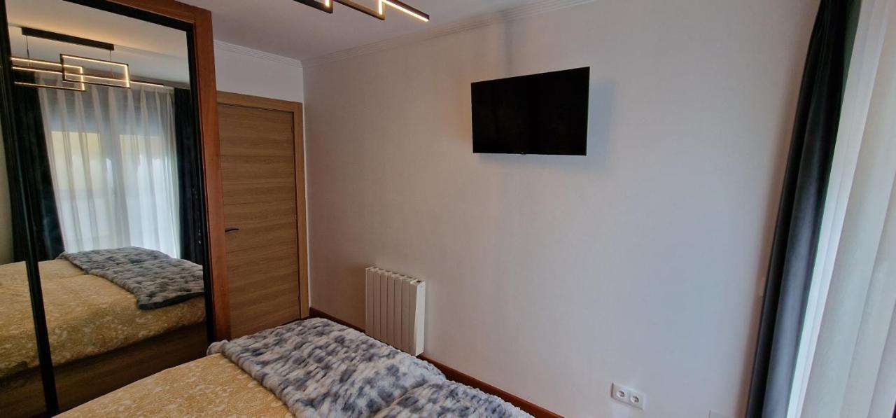 Appartement Lugar De Alegria, Pegado A Playa, 2 Hab, 6 P, Wifi - Vut-4241-as *